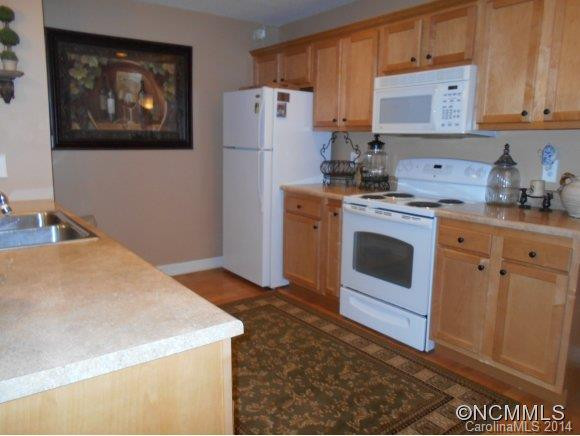 889 Center Street - Photo 10