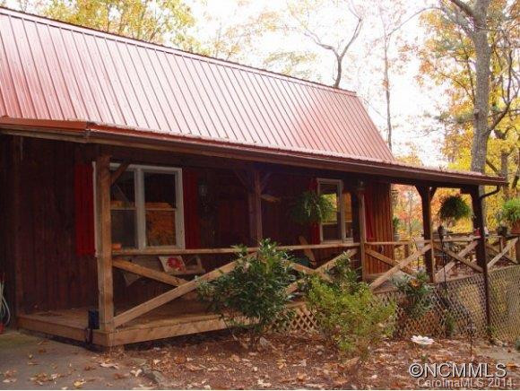 3 LOCKHART LANE