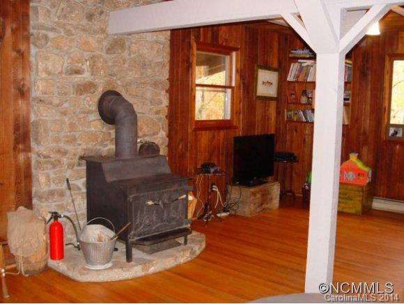 3 LOCKHART LANE - Photo 2