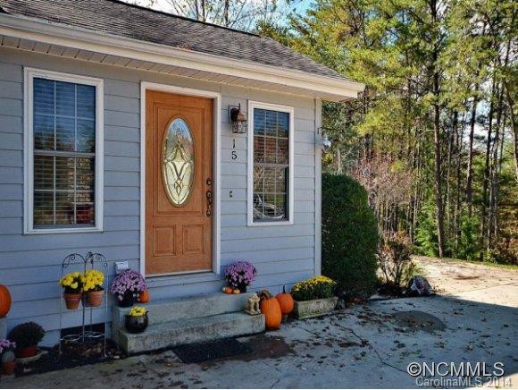 15 WILLOW KNOLLS - Photo 2