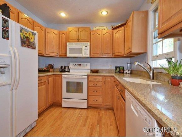 15 WILLOW KNOLLS - Photo 7