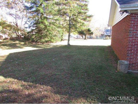 302 East Blue Ridge Road - Photo 17