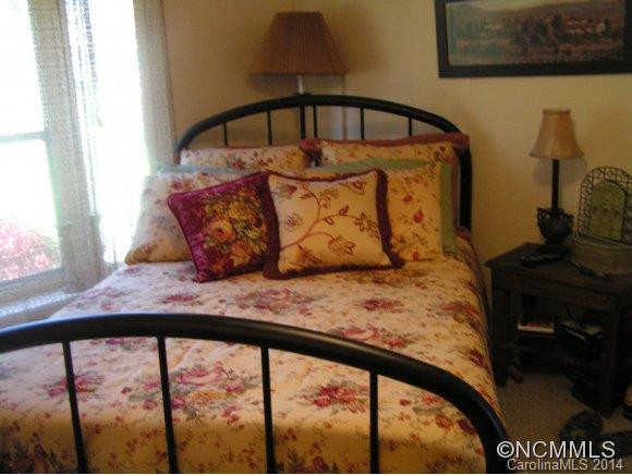 33 Allis Chalmers Drive - Photo 12