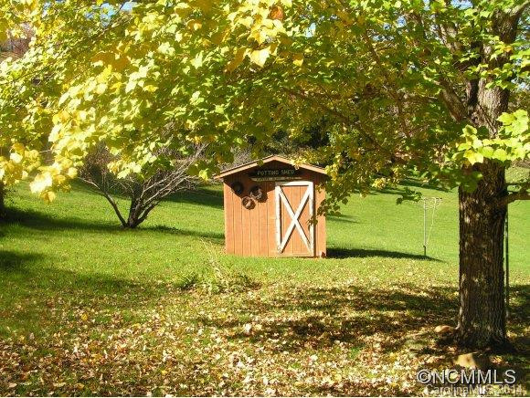33 Allis Chalmers Drive - Photo 4