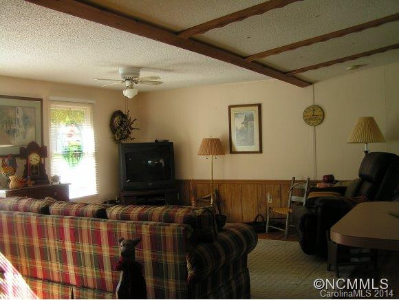 33 Allis Chalmers Drive - Photo 9
