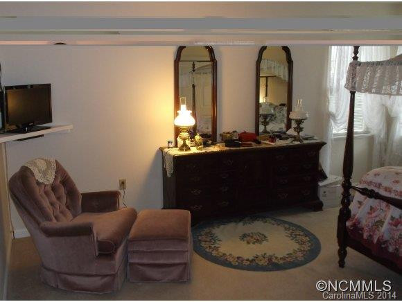 10 HILLSIDE DR - Photo 13