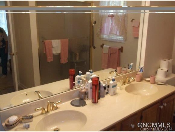 10 HILLSIDE DR - Photo 14