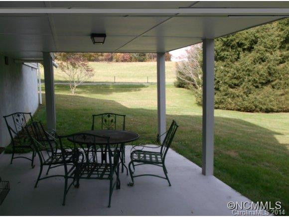 10 HILLSIDE DR - Photo 17