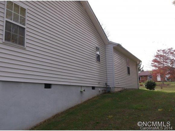 10 HILLSIDE DR - Photo 18