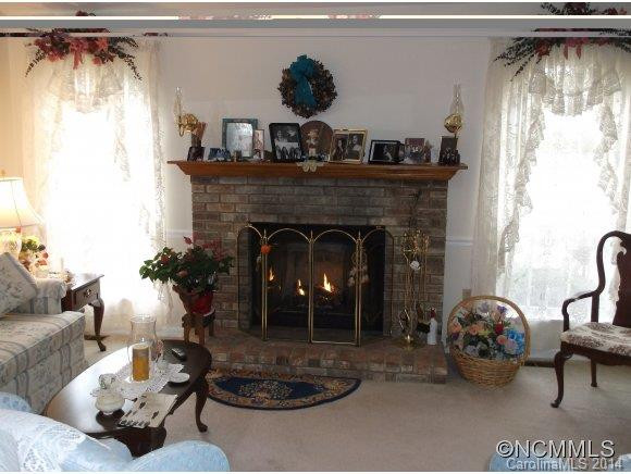 10 HILLSIDE DR - Photo 6
