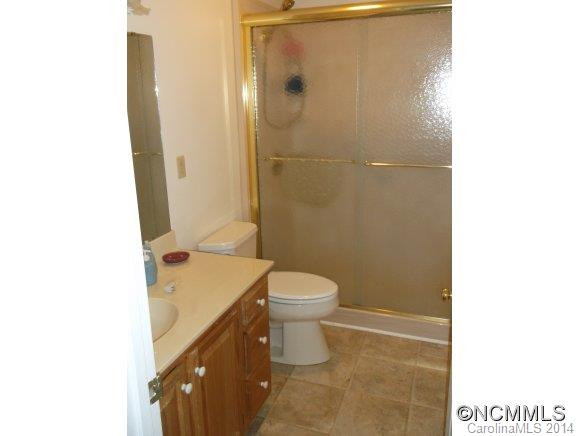 10 HILLSIDE DR - Photo 10