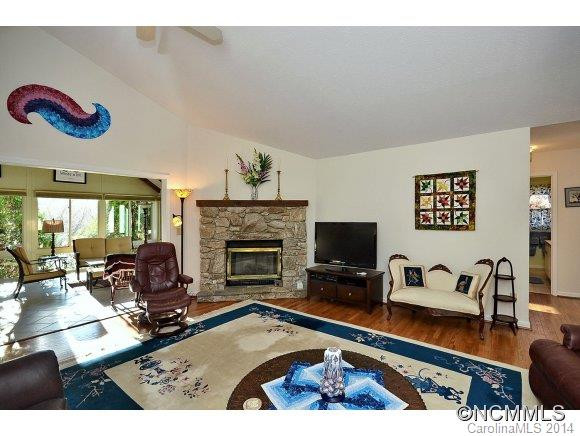 1471  Mountain Meadow Dr. - Photo 6