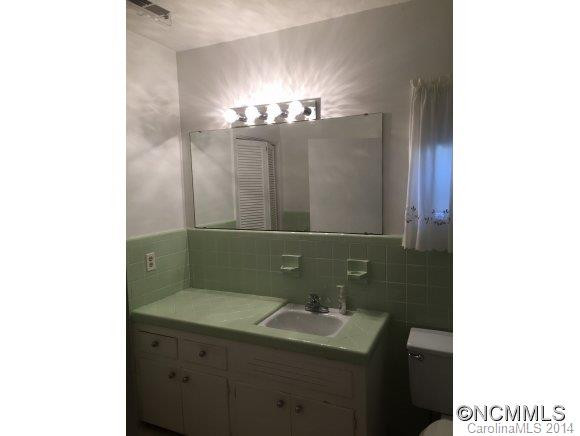 620 Enka Lake Road - Photo 15