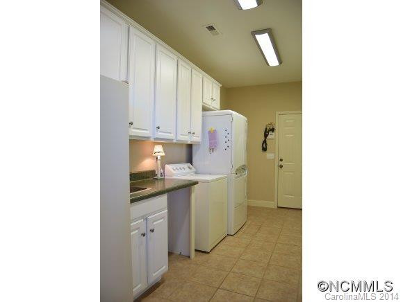 48 Bay Willow Court - Photo 13