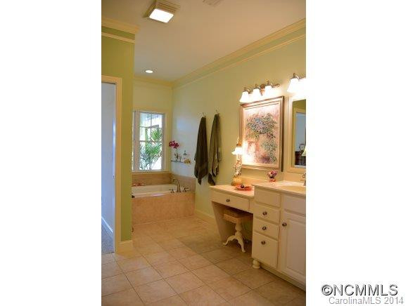 48 Bay Willow Court - Photo 10