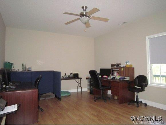 66 Azalea Drive - Photo 18