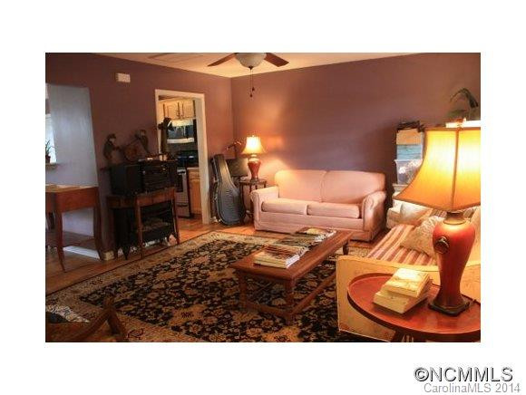 12 West Raleigh Road - Photo 3