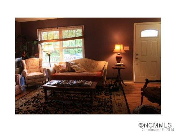 12 West Raleigh Road - Photo 4