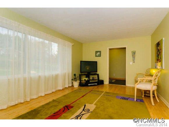 28 Audubon Drive - Photo 5