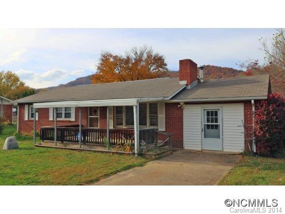 110 Osborne Farm Rd