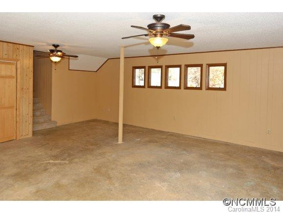 605 Country Club Drive - Photo 19