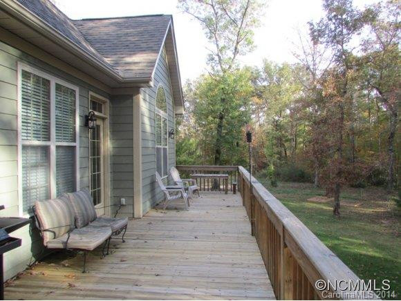 42 Woodridge Court - Photo 16