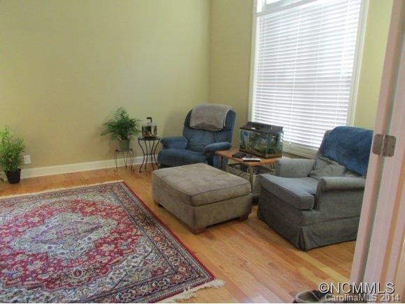 42 Woodridge Court - Photo 9