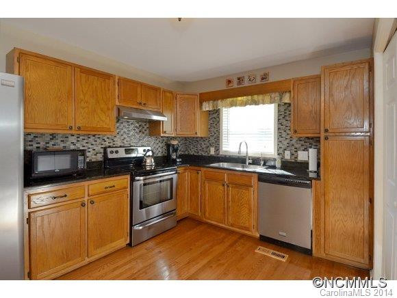 44 Holland Street - Photo 3