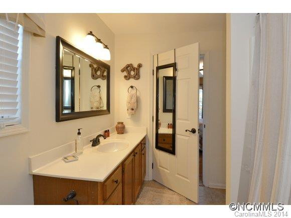 44 Holland Street - Photo 8