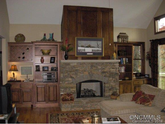 885 Winding Creek Road - Photo 3