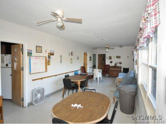 1745 MEADOWBROOK TERRACE - Photo 2