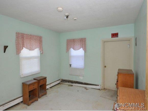 1745 MEADOWBROOK TERRACE - Photo 3