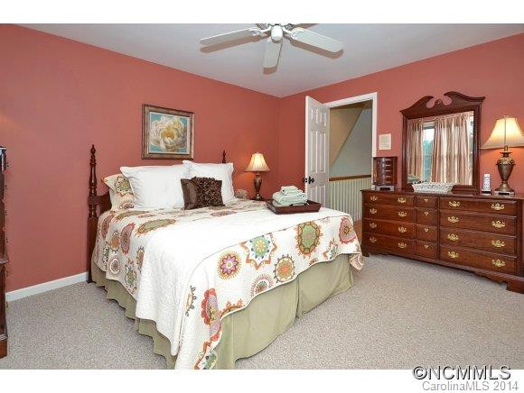 6075 Hunting Country Road - Photo 14