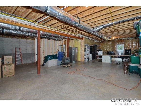 6075 Hunting Country Road - Photo 16