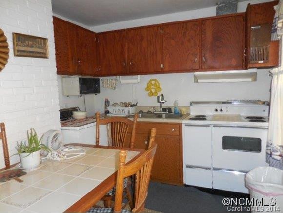 189 Helen Zachary Rd - Photo 10