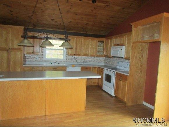 866 Bakers Creek Road - Photo 4