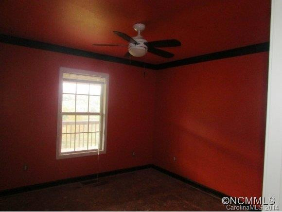 866 Bakers Creek Road - Photo 8