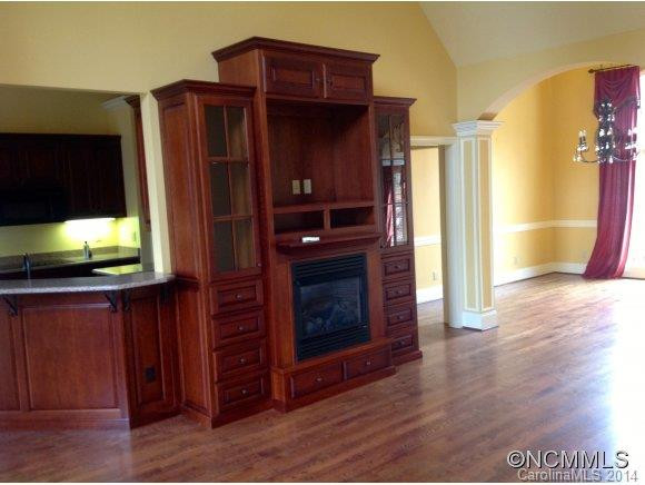 293 Bear Cliff Drive - Photo 5