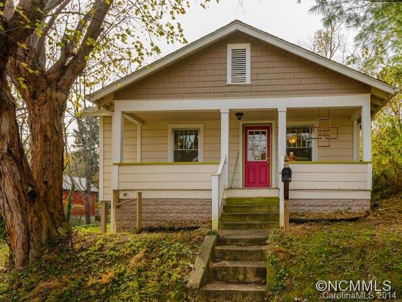 87 Oakwood Street