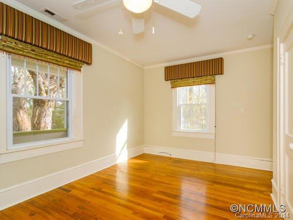 87 Oakwood Street - Photo 12