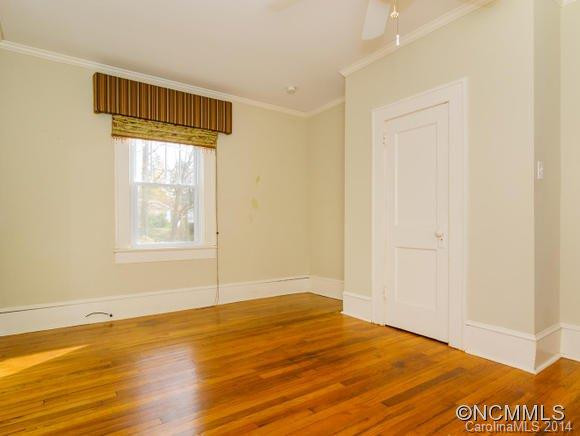 87 Oakwood Street - Photo 13