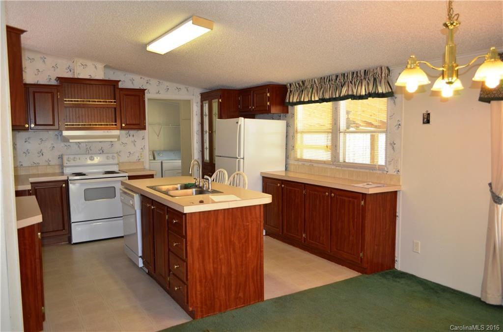 1071 Elliott Road - Photo 6