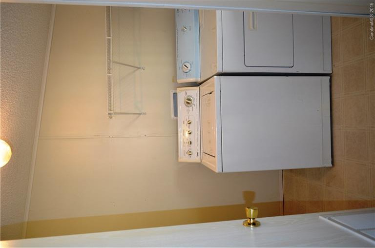 1071 Elliott Road - Photo 10