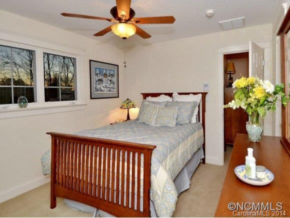 138 TWIN COURTS DRIVE - Photo 22