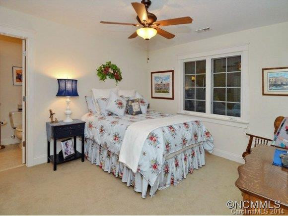 138 TWIN COURTS DRIVE - Photo 24