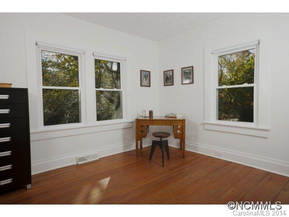 526 Johnston School Road - Photo 9