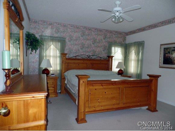 203 Eagle Point Drive - Photo 11