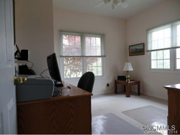 203 Eagle Point Drive - Photo 14