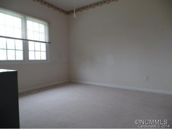 203 Eagle Point Drive - Photo 15