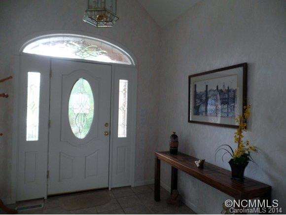 203 Eagle Point Drive - Photo 3